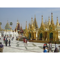 Picture Myanmar Yangon Shwedagon Pagoda 2005-01 40 - Resorts Shwedagon Pagoda