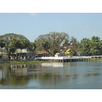 Picture Myanmar Myeik (Mergui) 2005-01 170 - Monument Myeik (Mergui)