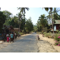 Picture Myanmar Road from Dawei to Maungmagan beach 2005-01 14 - Sauna Road from Dawei to Maungmagan beach