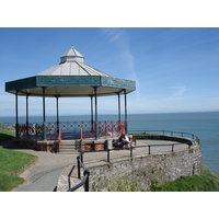 Picture United Kingdom Pembrokeshire Tenby 2006-05 41 - Walking Street Tenby