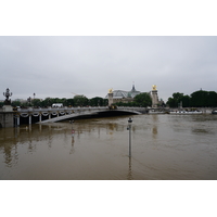 Picture France Paris Seine river 2016-06 0 - Waterfall Seine river