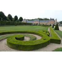 Picture France Vaux Le Vicomte Castle Vaux Le Vicomte Gardens 2010-09 4 - Lands Vaux Le Vicomte Gardens