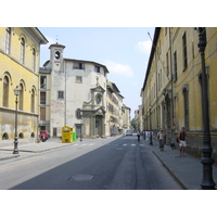 Picture Italy Lucca 2002-07 15 - Shopping Lucca