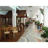 Picture Thailand Phuket Meridien Phuket Beach Hotel 2005-12 26 - Street Meridien Phuket Beach Hotel