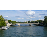 Picture France Paris The Bridges of Paris 2007-07 22 - Hot Season The Bridges of Paris