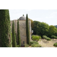 Picture France Uzes 2017-08 76 - Waterfall Uzes