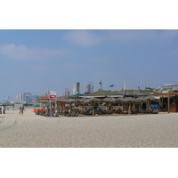 Picture Israel Rishon Le Zion Beach 2007-06 60 - Monument Rishon Le Zion Beach