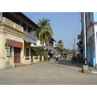 Picture Myanmar Dawei (TAVOY) 2005-01 131 - Shopping Dawei (TAVOY)