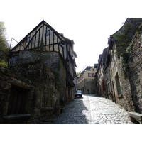 Picture France Dinan Dinan Riverside 2010-04 40 - Walking Street Dinan Riverside