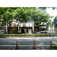 Picture Japan Tokyo Omotesando 2010-06 57 - Hotel Pool Omotesando