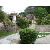 Picture Seychelles La Digue 2011-10 207 - Street La Digue