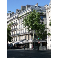 Picture France Paris Etoile and Arc de Triomphe 2007-05 122 - Restaurants Etoile and Arc de Triomphe