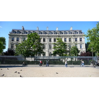 Picture France Paris Etoile and Arc de Triomphe 2007-05 25 - Restaurant Etoile and Arc de Triomphe