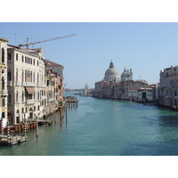 Picture Italy Venice 2005-03 330 - Waterfall Venice