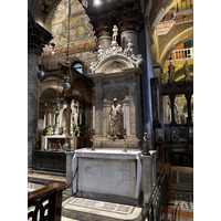 Picture Italy Venice Saint Mark's Basilica 2022-05 18 - Shopping Saint Mark's Basilica