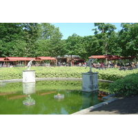 Picture France Paris Garden of Tuileries 2007-05 370 - Walking Street Garden of Tuileries