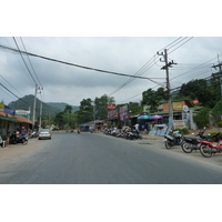 Picture Thailand Ko Chang Island road 2011-02 6 - Sauna Island road