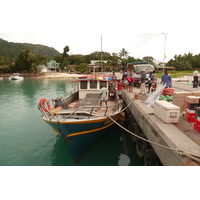 Picture Seychelles La Digue 2011-10 4 - Walking Street La Digue