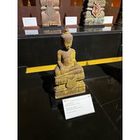 Picture Cambodia Siem Reap Angkor National Museum 2023-01 90 - Shopping Angkor National Museum