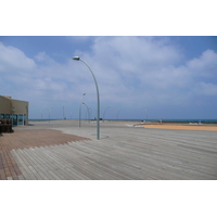 Picture Israel Tel Aviv Tel Aviv Harbor 2007-06 115 - Hotel Pools Tel Aviv Harbor