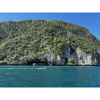 Picture Thailand Phuket to Ko Phi Phi Ferry 2021-12 0 - Waterfalls Phuket to Ko Phi Phi Ferry