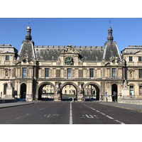 Picture France Paris lockdown 2020-04 126 - Waterfall Paris lockdown