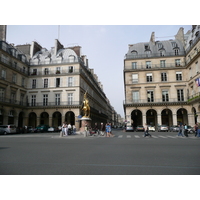 Picture France Paris Louvre 2007-05 44 - Hotel Pool Louvre