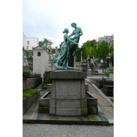 Picture France Paris St. Vincent Cemetery 2007-06 3 - Street St. Vincent Cemetery