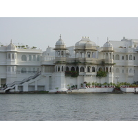 Picture India Udaipur Lake Palace Hotel 2003-05 56 - Accomodation Lake Palace Hotel