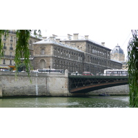 Picture France Paris Seine river 2007-06 118 - Rental Seine river