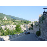 Picture Italy Assisi 2002-07 6 - Walking Street Assisi