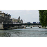 Picture France Paris Seine river 2007-06 184 - French Restaurant Seine river