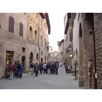 Picture Italy San Gimignano 2004-03 45 - Street San Gimignano