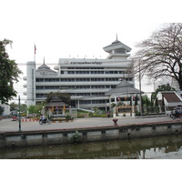 Picture Thailand Chiang Mai Inside Canal Bamrungburi road (Canal) 2006-04 0 - Hotel Pool Bamrungburi road (Canal)