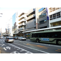 Picture Japan Kyoto Shijo dori 2010-06 21 - Spring Shijo dori