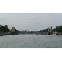 Picture France Paris Seine river 2007-06 7 - Shopping Seine river