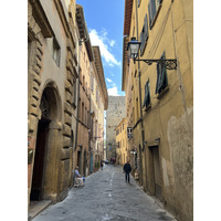 Picture Italy Volterra 2021-09 170 - Streets Volterra