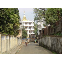 Picture Myanmar Yangon 2005-01 158 - Streets Yangon