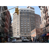 Picture United States New York Soho 2006-03 26 - Hotel Pools Soho