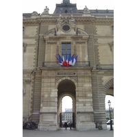 Picture France Paris Louvre 2007-05 52 - Lakes Louvre