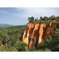 Picture France Roussillon 2017-08 16 - Shopping Roussillon