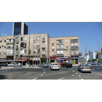 Picture Israel Tel Aviv Ibn Gvirol Street 2007-06 25 - Monuments Ibn Gvirol Street