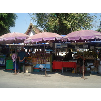 Picture Thailand Phitsanulok Wat Pra Sri Rattana Mahathat Vora Maha Vihar 2008-01 2 - Shopping Wat Pra Sri Rattana Mahathat Vora Maha Vihar