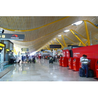 Picture Spain Madrid Barajas Airport 2007-09 9 - Night Barajas Airport