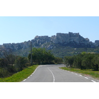 Picture France Provence Mouries to Baux de Provence road 2008-04 19 - Walking Street Mouries to Baux de Provence road