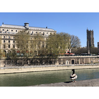 Picture France Paris lockdown 2020-04 25 - Lakes Paris lockdown