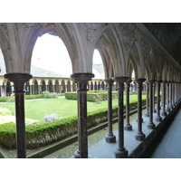 Picture France Mont St Michel Mont St Michel Abbey Cloister 2010-04 17 - Savings Mont St Michel Abbey Cloister