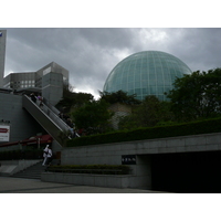 Picture France Paris La Defense 2007-05 117 - Savings La Defense