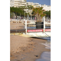 Picture France Cannes Beach 2008-04 37 - Hotel Pools Beach