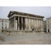 Picture France Nimes 2001-11 4 - Lakes Nimes